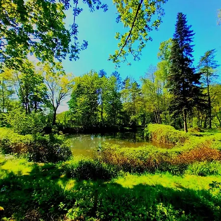 La Du Gardien Dağ evi Marche-en-Famenne