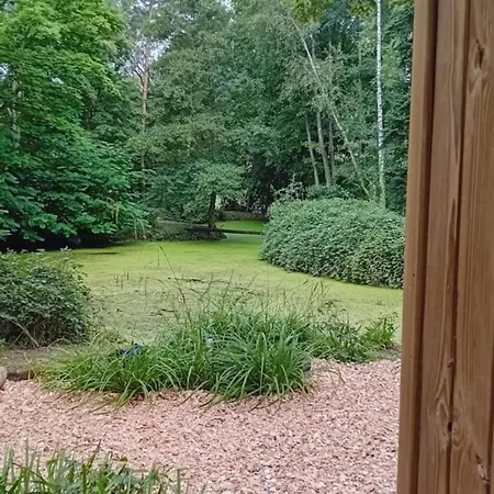 La Du Gardien マルシュ・アン・ファメンヌ